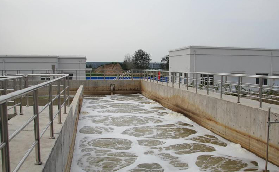 市政污水處理系統(tǒng)中污泥脫水設(shè)備的運行效能分析